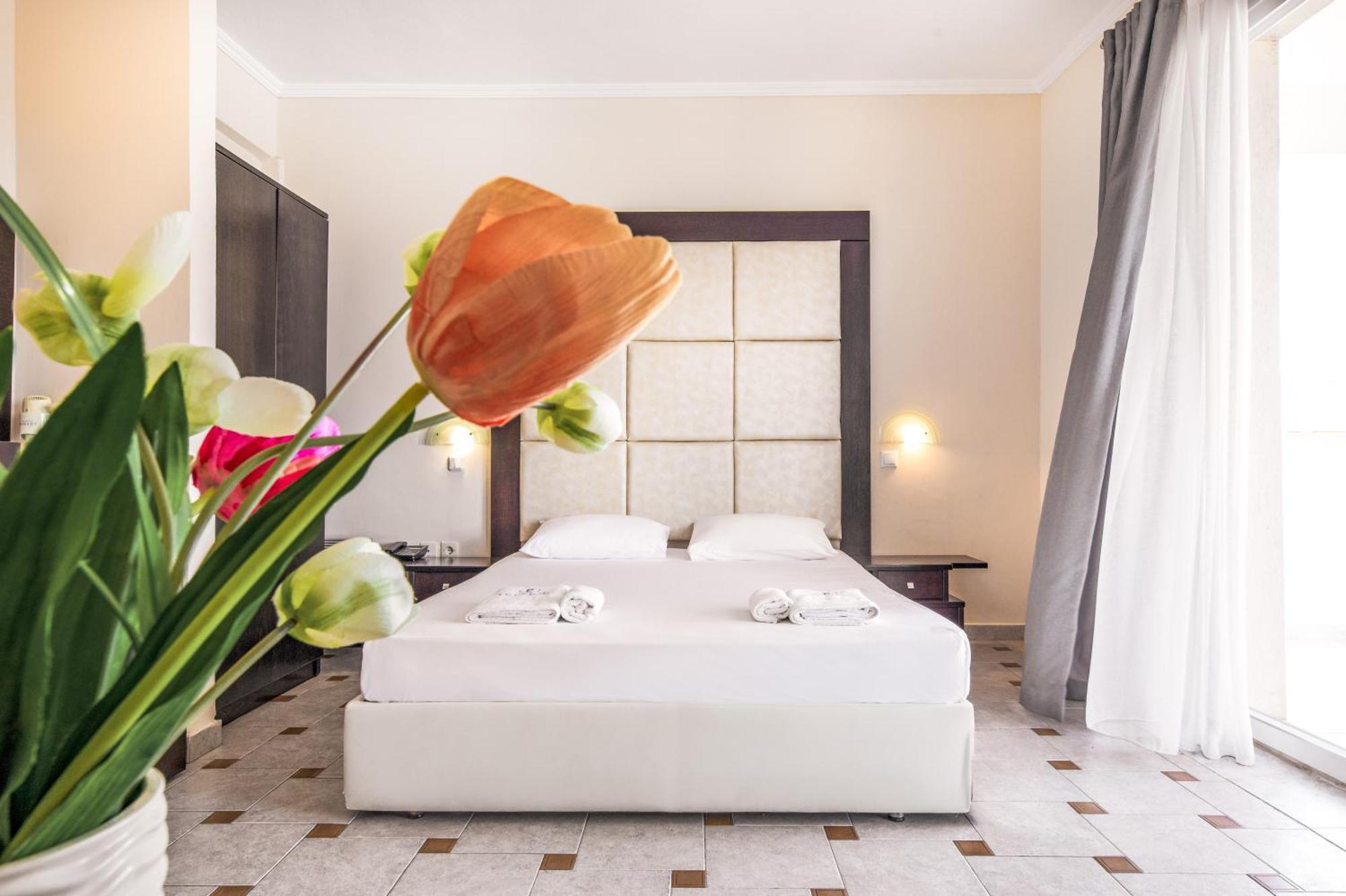 Hotel Tresor Sousouras Chaniotis Exterior foto