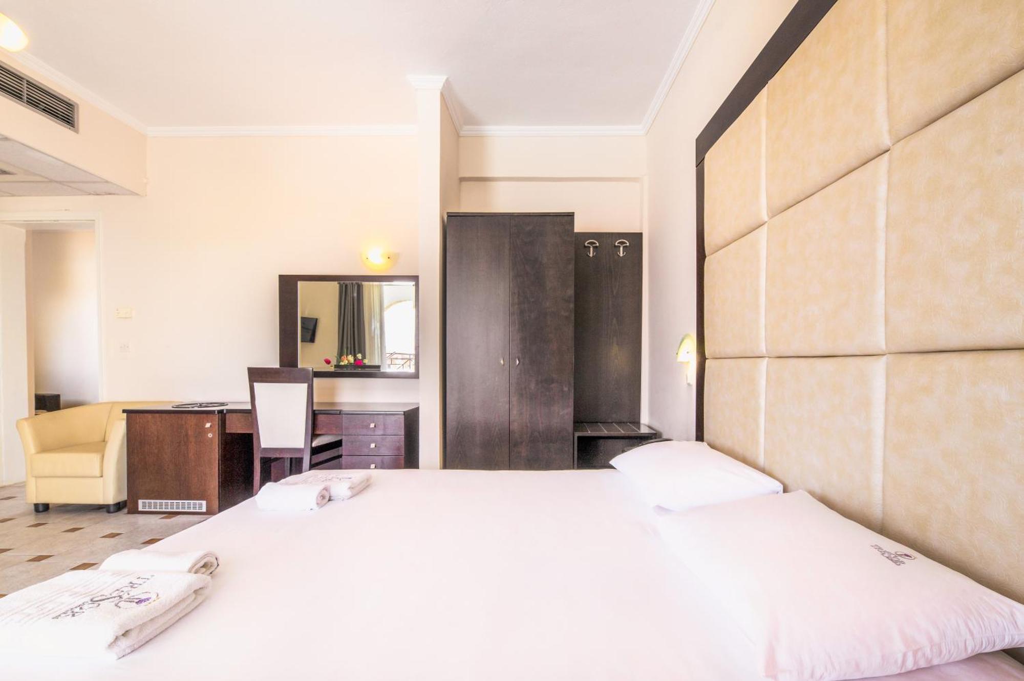 Hotel Tresor Sousouras Chaniotis Exterior foto